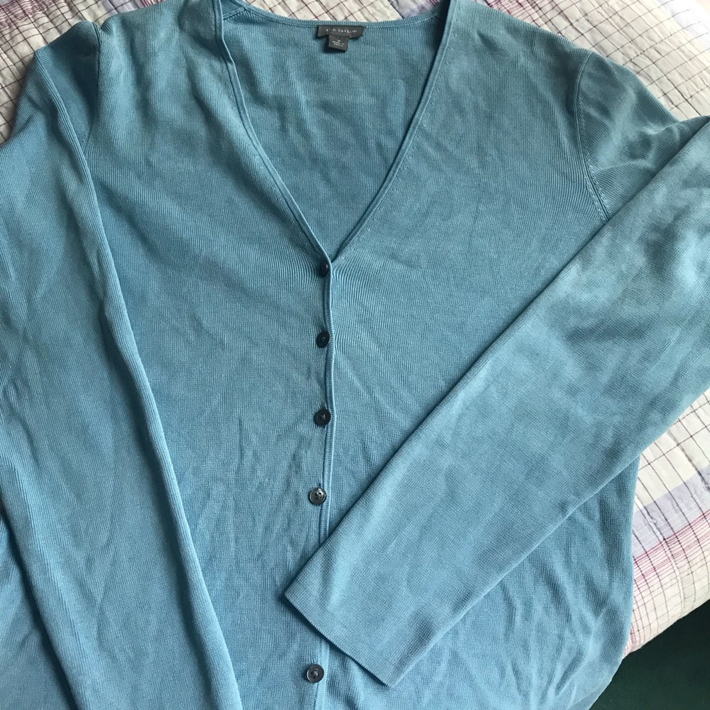 Ann Taylor Sweater cardigan button detail